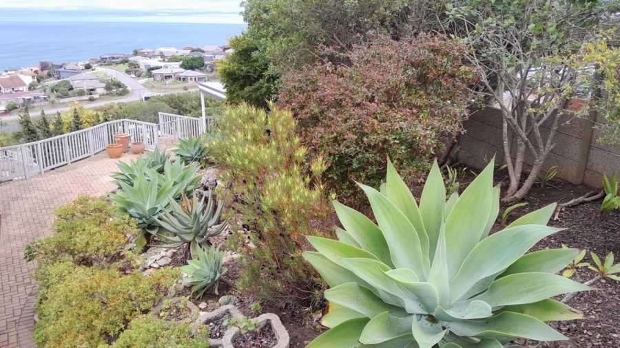 4 Bedroom Property for Sale in Dana Bay Western Cape